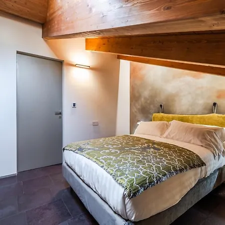 Fuoriporta Affitti Brevi - Millelire - Casangiorgio104