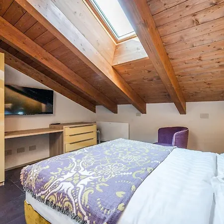 Apartment Millelire - Casangiorgio104 Medesano
